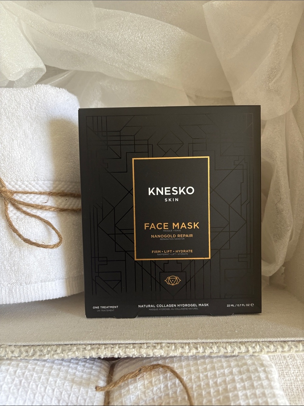 Knesko Skin Nanogold Repair Collagen Face Mask (Single Treatment, 22 mL / 0.7 Fl